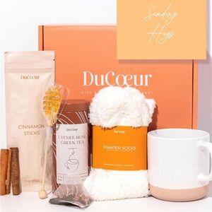 DuCoeur Tea Gift Box for Women NIB